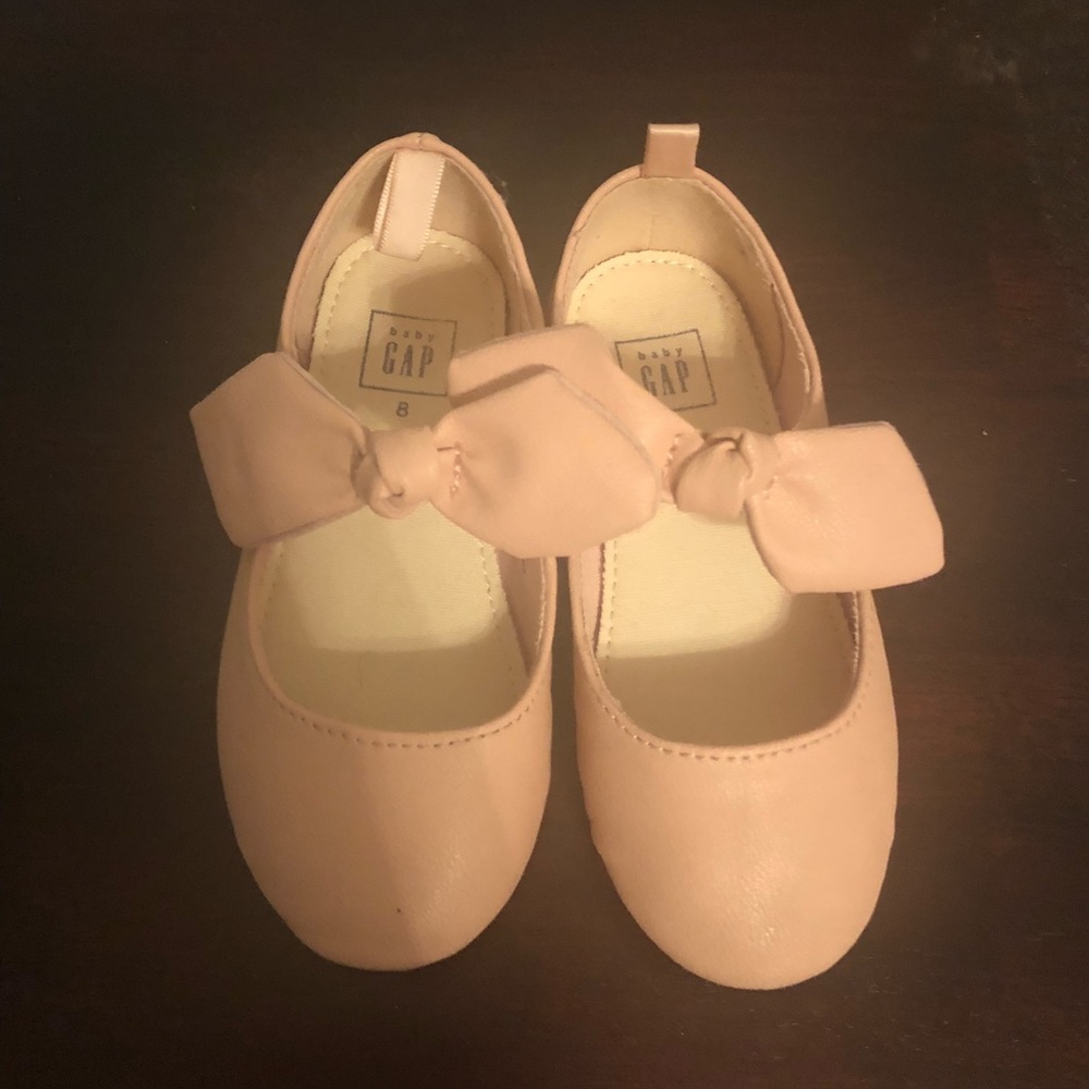Baby GAP Ballerina style shoes